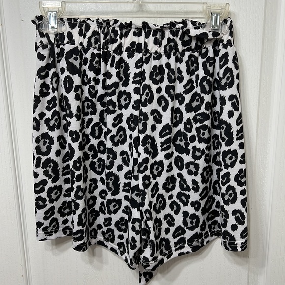 Simply Southern Shorts - Picture 4 of 4